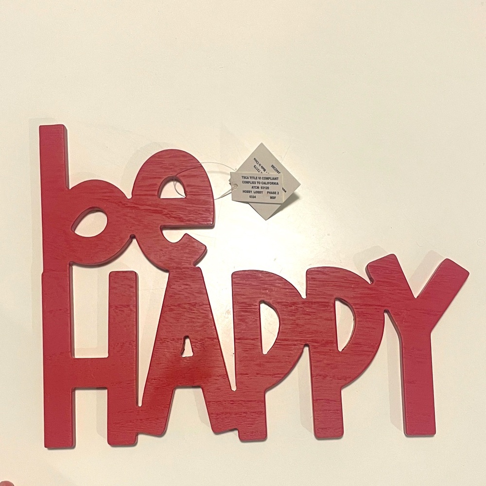 ✨Red 'Be Happy' Wall Decor